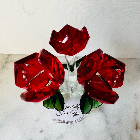 Crystal Bouquet with Red Roses gift idea - Picture 4 of 9